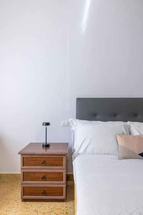Apartment La Casa Dei Balocchi - 200 M Dalla Metro Bologna Rom