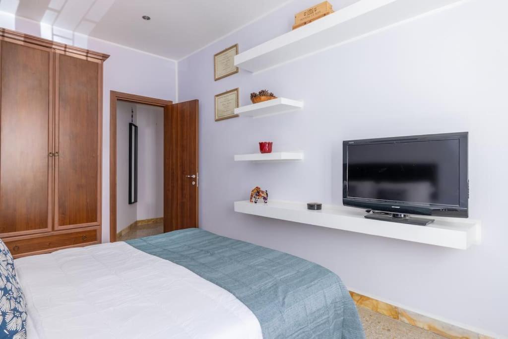 Apartment La Casa Dei Balocchi - 200 M Dalla Metro Bologna Rom