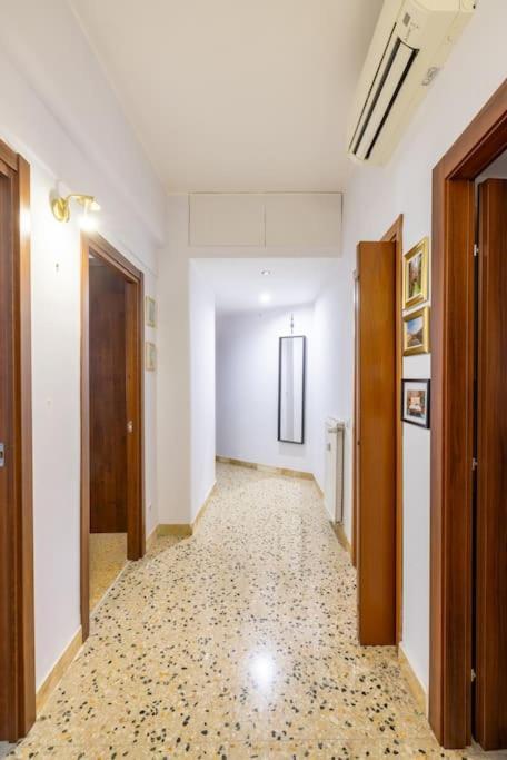 La Casa Dei Balocchi - 200 M Dalla Metro Bologna Apartment *